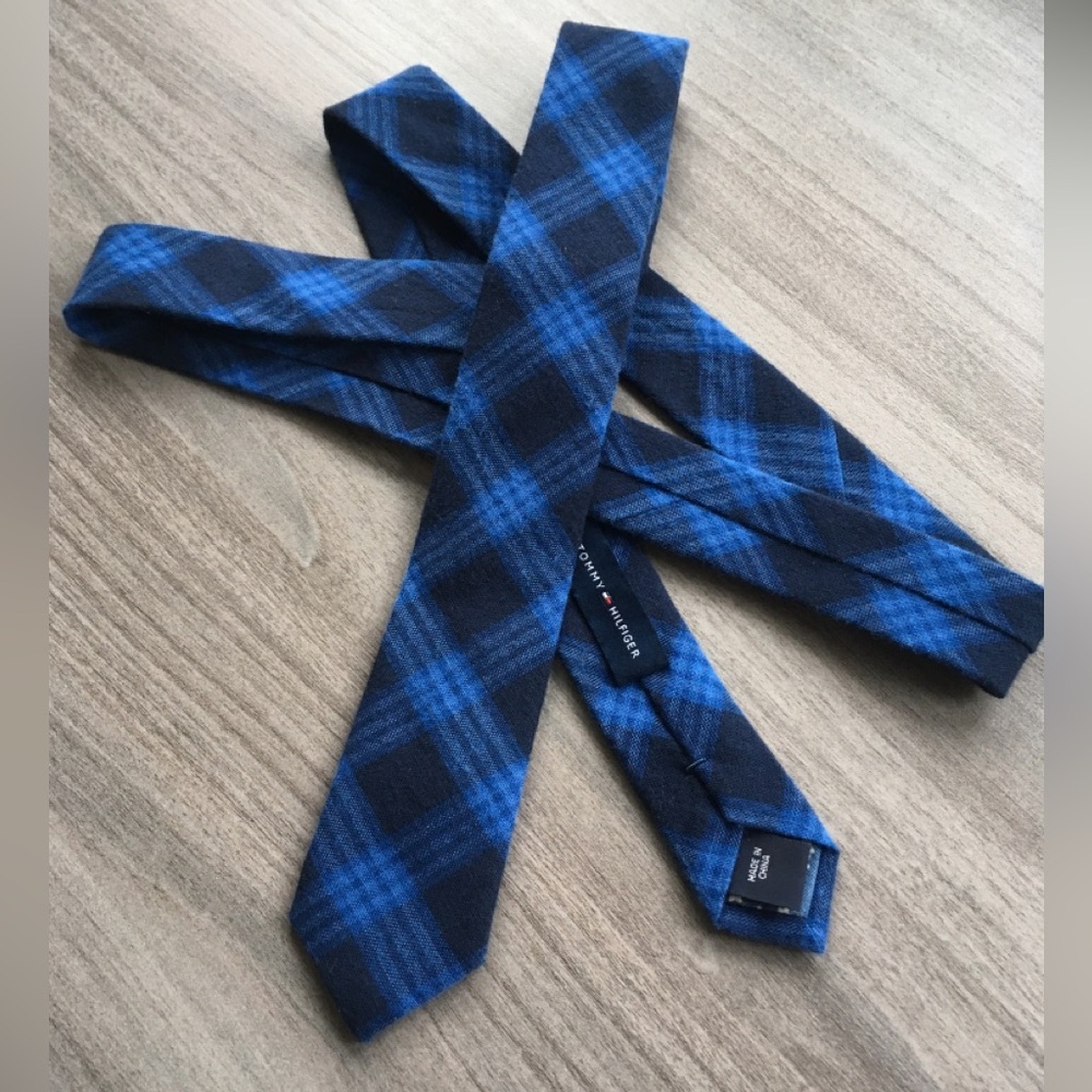 Tommy Hilfiger tie